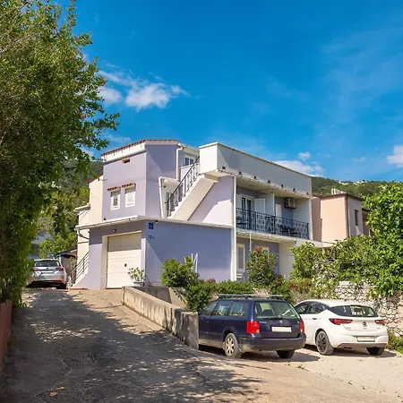 Appartement Karolina With Balcony Baška